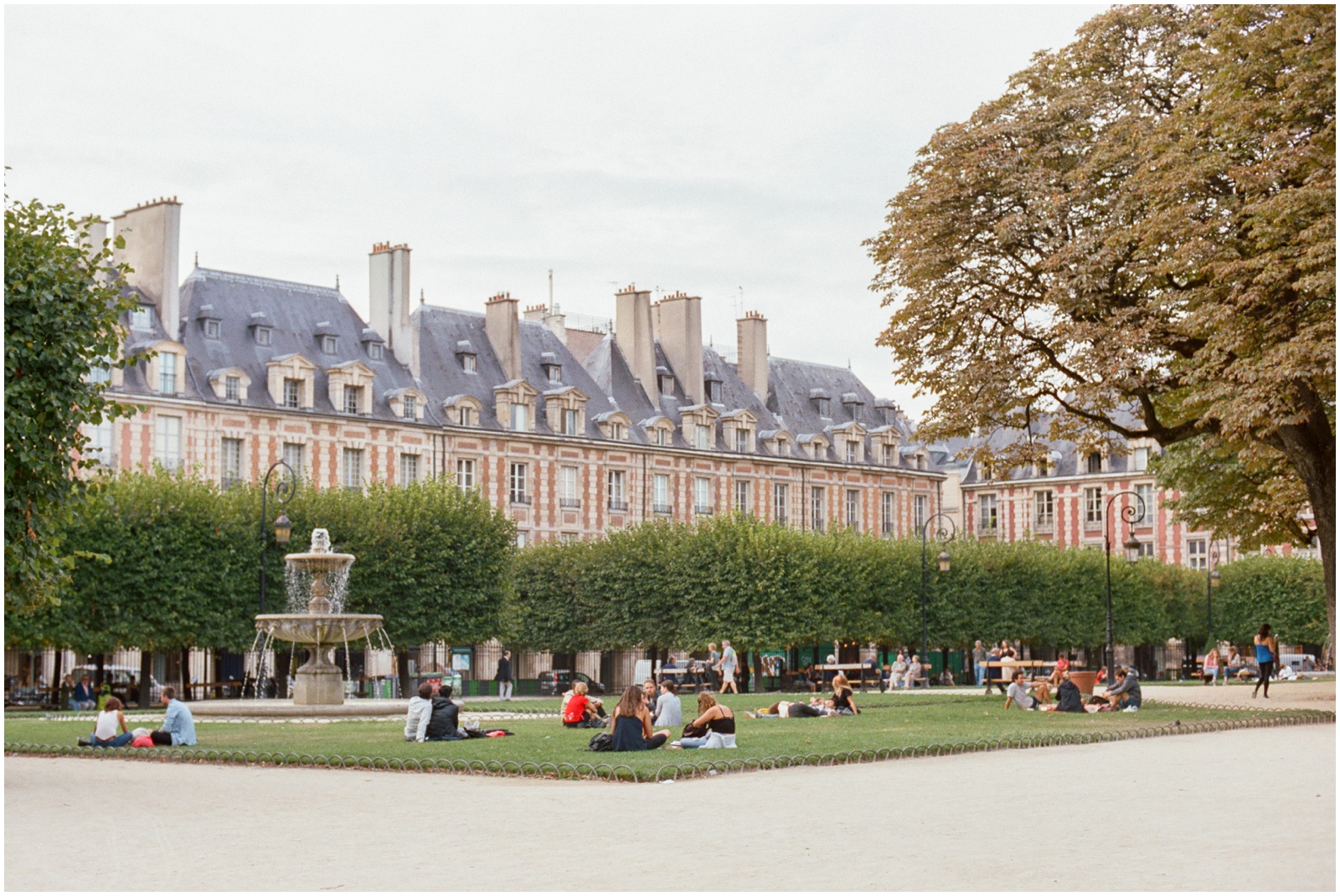 afternoons in paris best outdoor spaces to relax