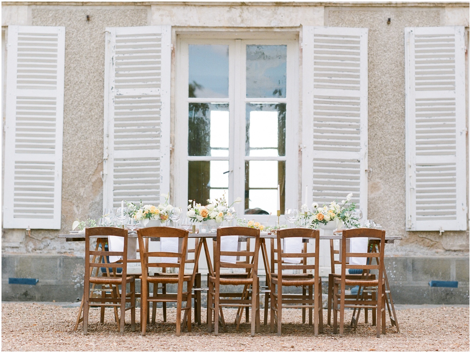 why small intimate weddings are the best